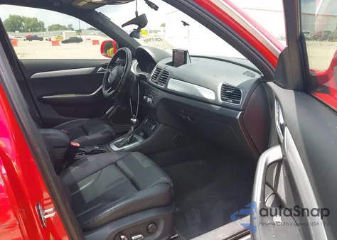 2016 Audi Q3 2.0T Premium Plus z USA, uszkodzony, nr VIN WA1GFCFS7GR002271